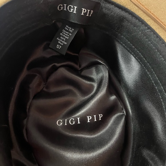 Gigi Pip Flat Brim Hat - Picture 5 of 6